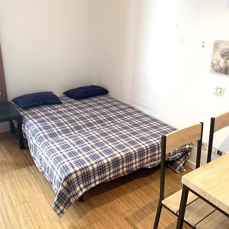 Apartment Next To Ramblas برشلونة المظهر الخارجي الصورة