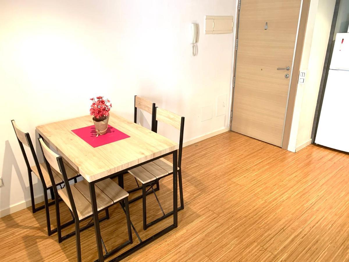 Apartment Next To Ramblas برشلونة المظهر الخارجي الصورة